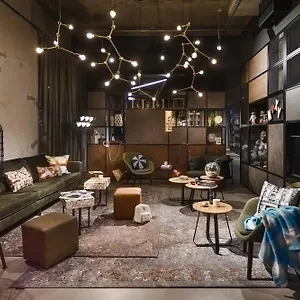 https://moxy-dresden-neustadt.dresdenhotels.net
